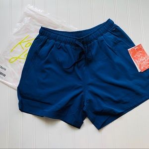 NWT Kortni Jeane Navy short shorts